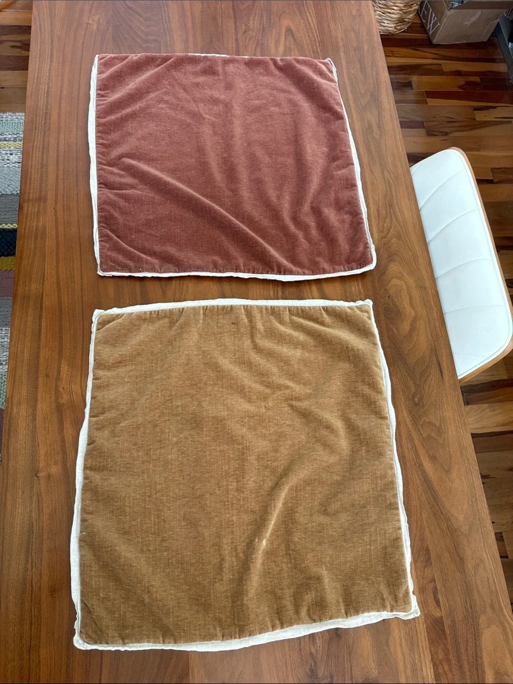 West Elm Classic Cotton Velvet Pillow Cover 20” Set of 2 Linen Trim